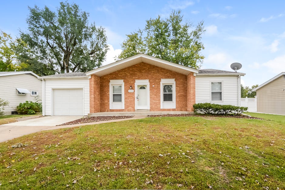 2060 Avon Dr, Florissant, MO 63033 Home for Rent 3 Beds, 3 Baths